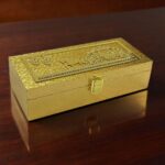 Vanya Creations Decorative Shagun Cash Box for Gifting Money 2 Gaddi, Jewellery, Gifting Sagan Wedding Occasion, Golden Color, Set of 1, Horse Chariot Acrylic Design Rectangle Shape